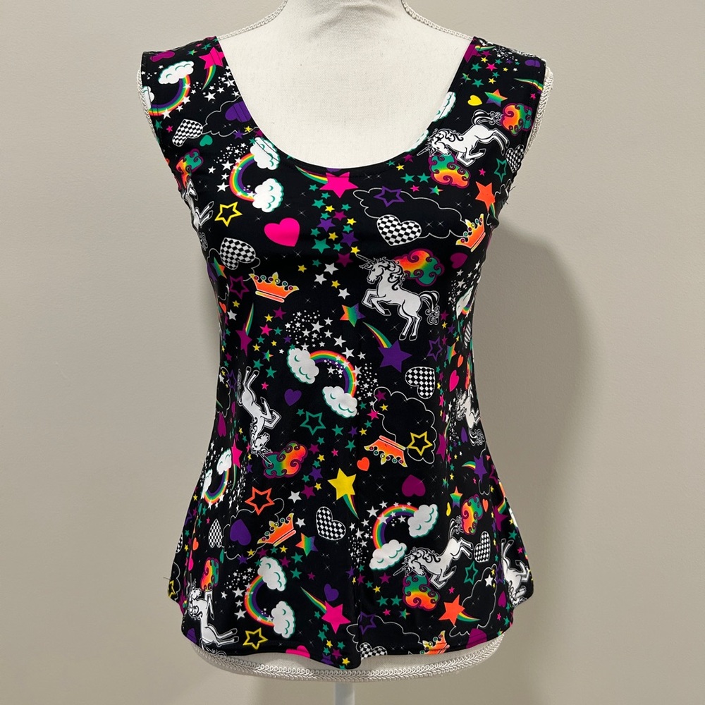 Sleeveless, stretchy, scoop neck top from coquetry clothing